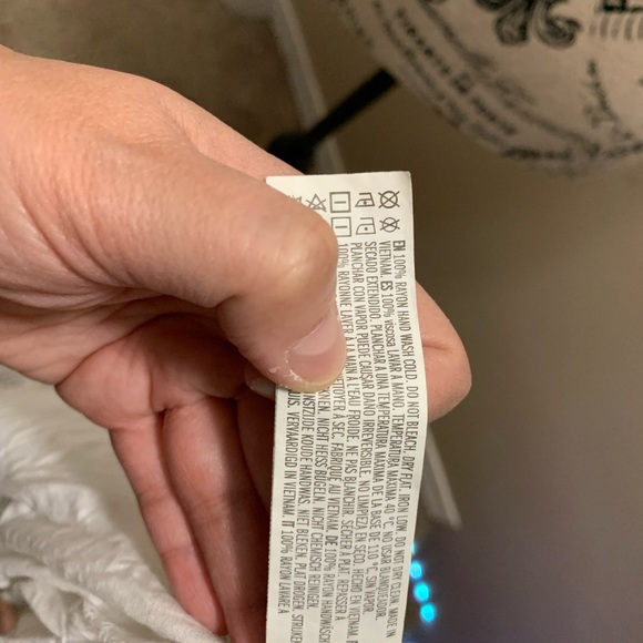 F21 white long sleeve button down shirt - Picture 5 of 5